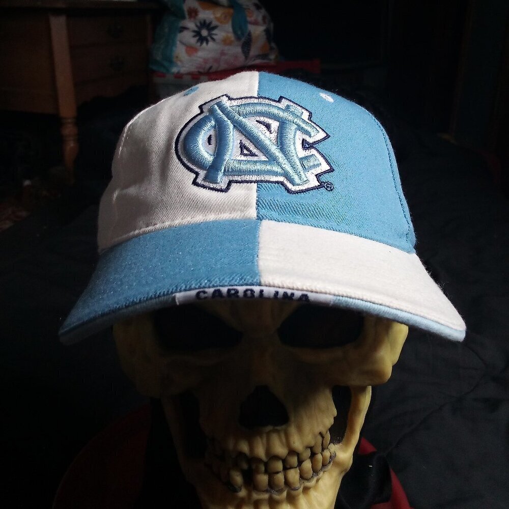 Vintage Y2K Zephyr Two Tone North Carolina Tarheels Fitted Hat Cap